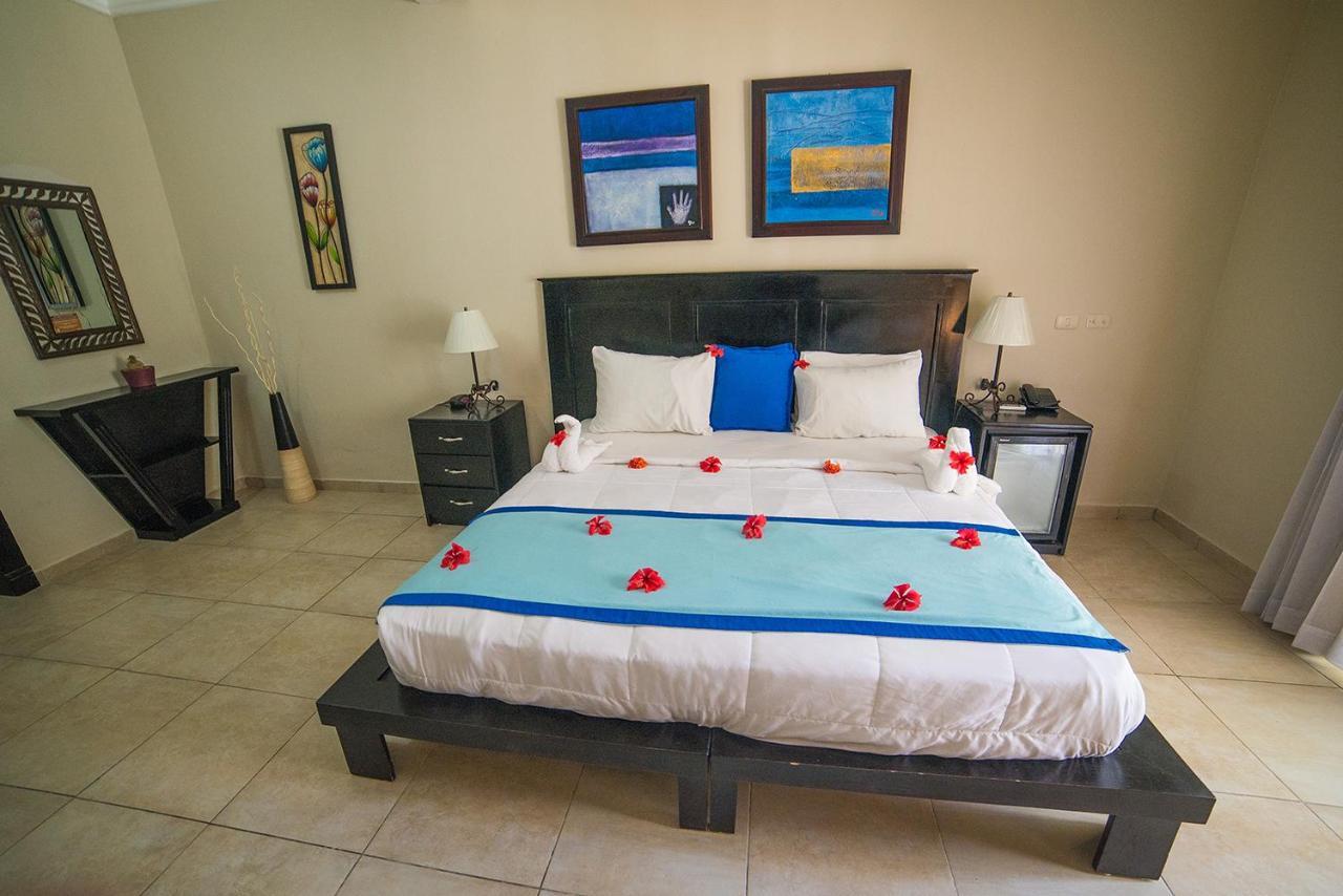 Hotel Seranta Brisas De Bavaro (Adults Only) Punta Cana Ngoại thất bức ảnh